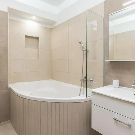 Apartment Stunning In Kostrena With Kitchen Zurkovo