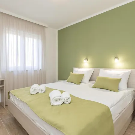 Apartment Stunning In Kostrena With Kitchen Zurkovo
